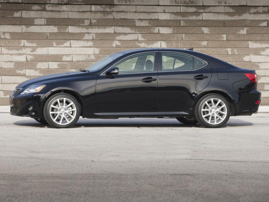  Lexus IS250 AWD 2008 года  (фото 11 из 30)